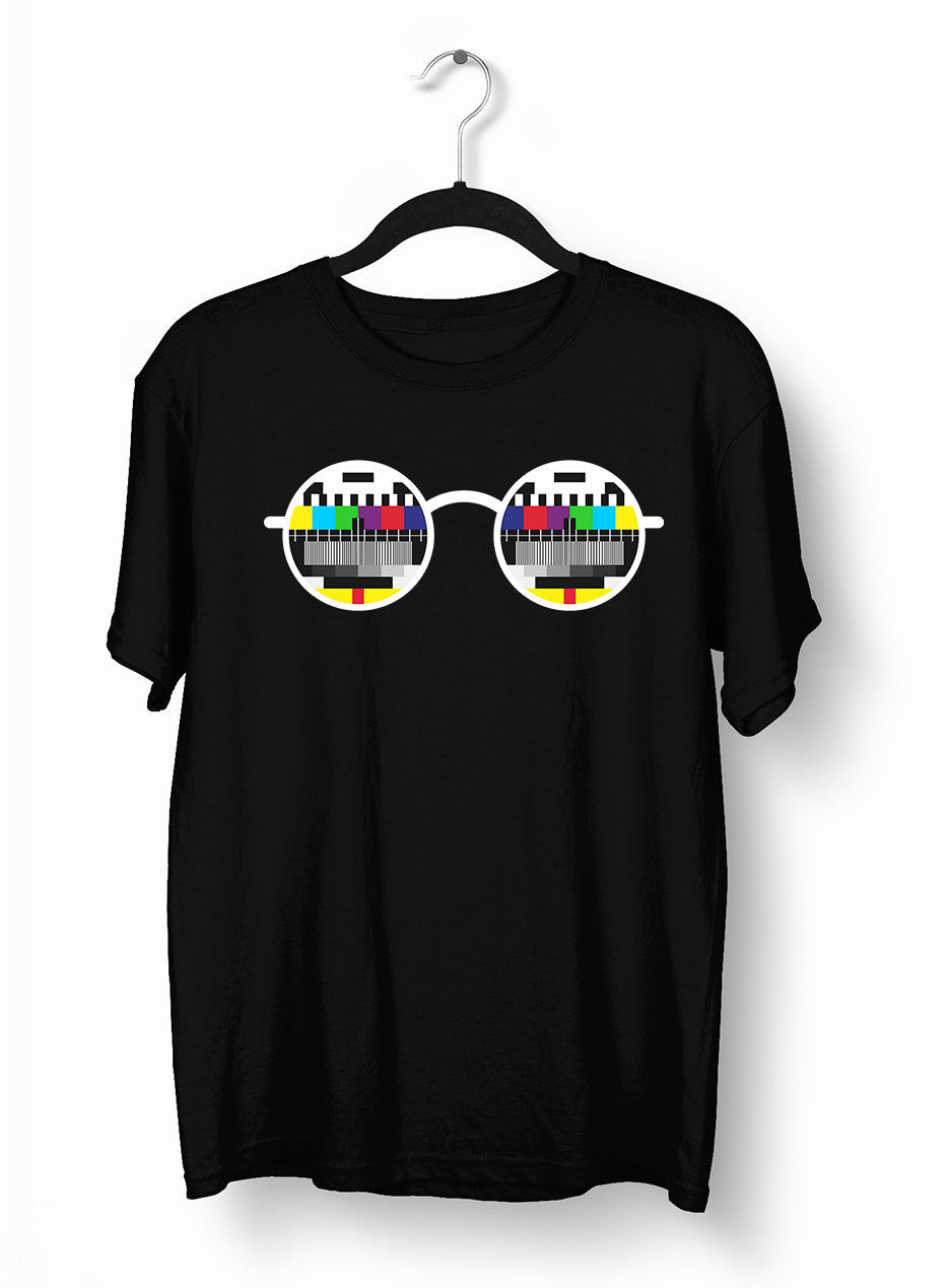 Old fashioned Nostalgia TV Test Pattern inside the Glasses Minimal Art T-shirt - Kuzi Tees