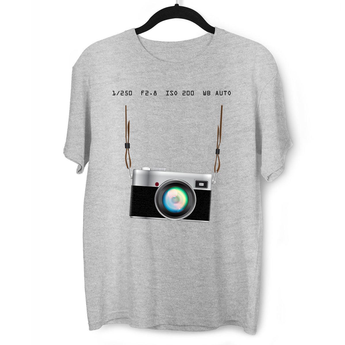 Camera T-Shirt Old Fashion Nostalgia Photographer White and Grey Tee - Kuzi Tees