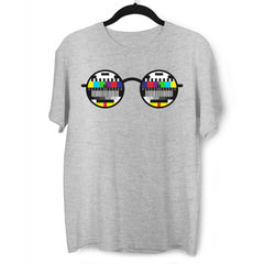 Old fashioned Nostalgia TV Test Pattern inside the Glasses Minimal Art T-shirt - Kuzi Tees