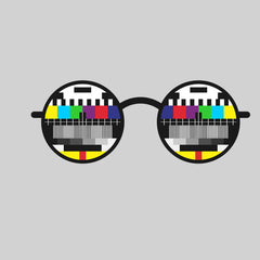 Old fashioned Nostalgia TV Test Pattern inside the Glasses Minimal Art T-shirt - Kuzi Tees